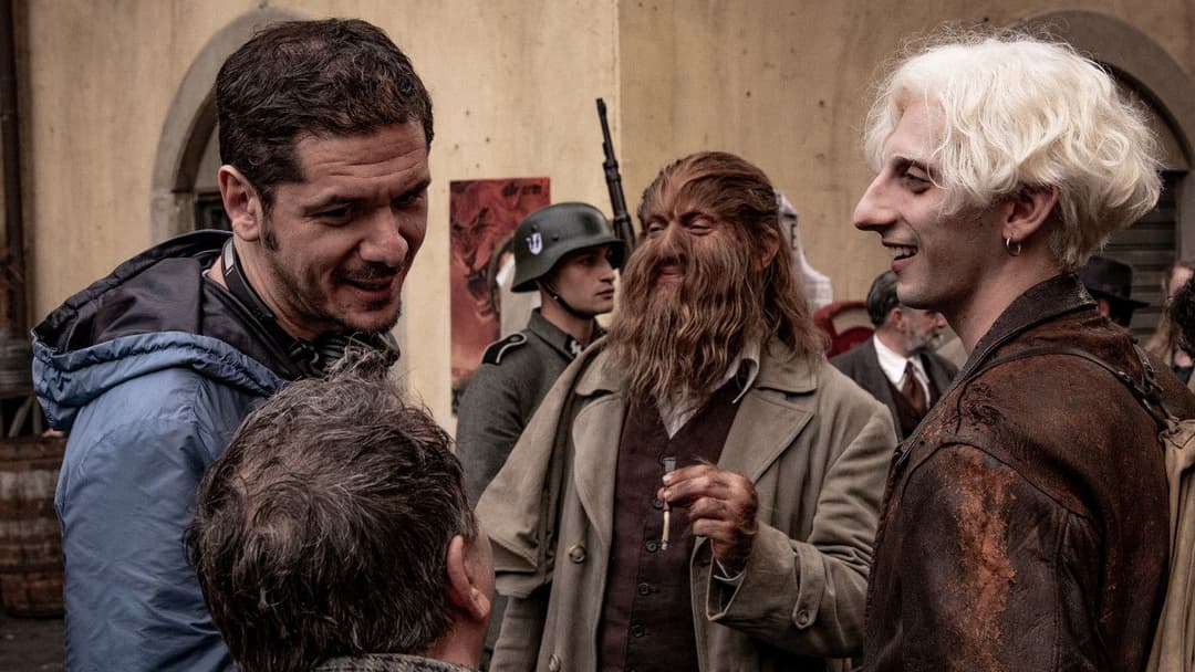 Freaks Out backdrop 14