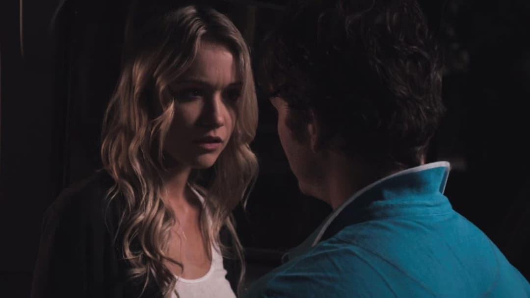 Такер і Дейл проти зла backdrop 13