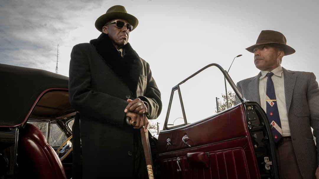 No Sudden Move backdrop 16