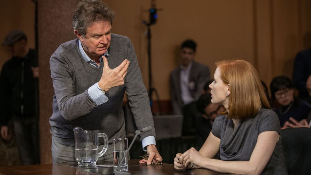 Небезпечна гра Слоун backdrop 17