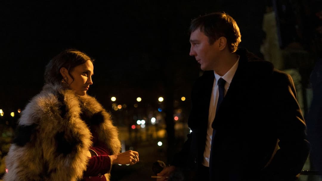 Le Mage du Kremlin backdrop 2