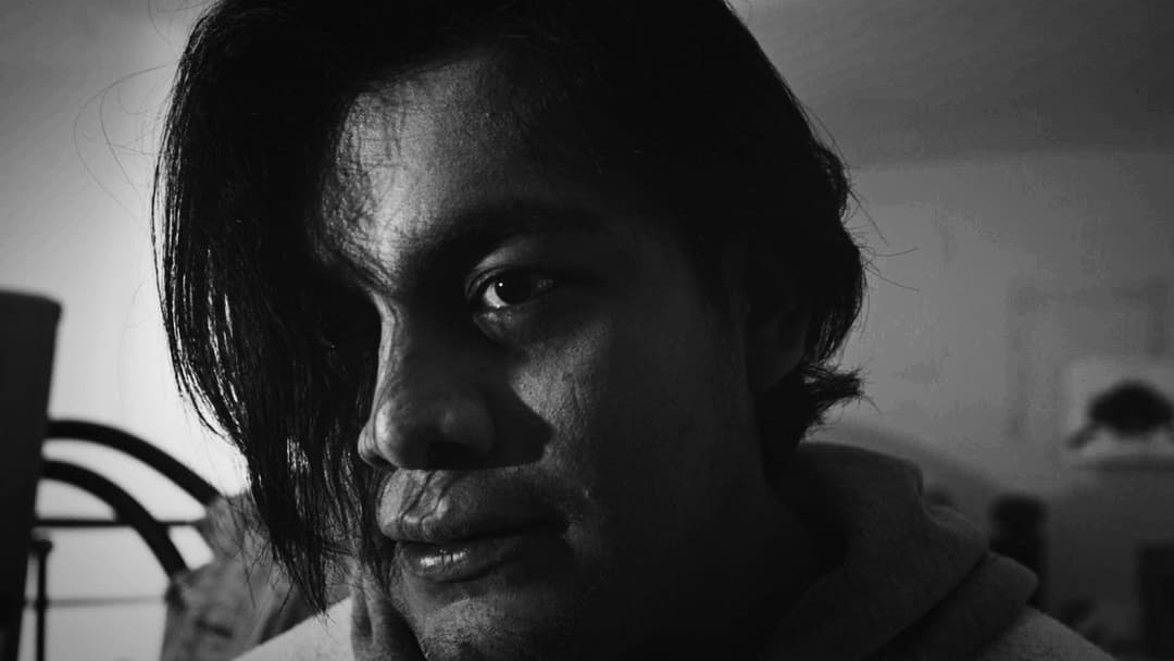 El Color del Silencio backdrop 2