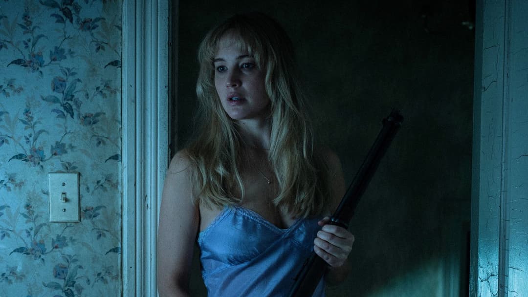 Die My Love backdrop 5