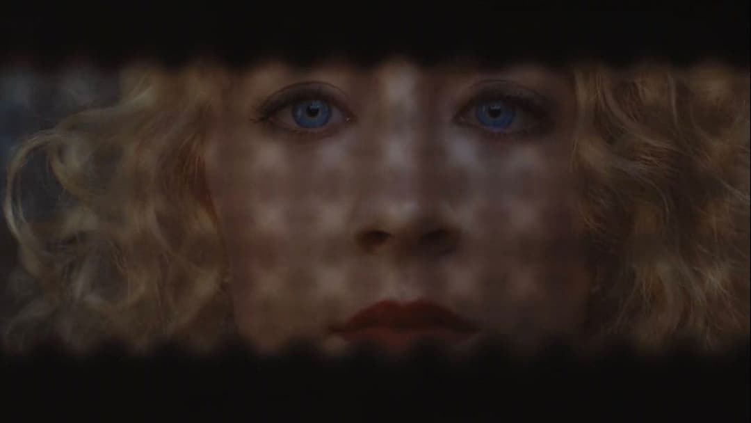 «Французький вісник» від «Ліберті, Канзас Івнінґ Сан» backdrop 18