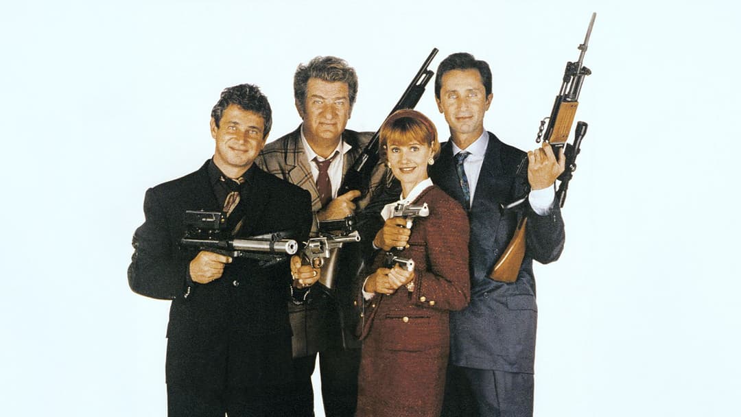 La Totale ! backdrop 2