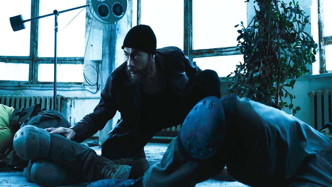 The Last Mercenary backdrop 10