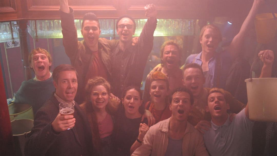 Гордість backdrop 19