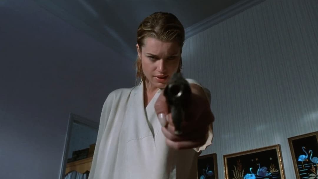 Фатальна жінка backdrop 3