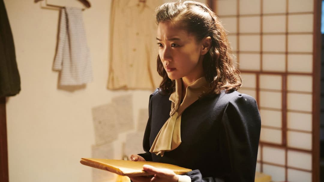 スパイの妻 backdrop 8