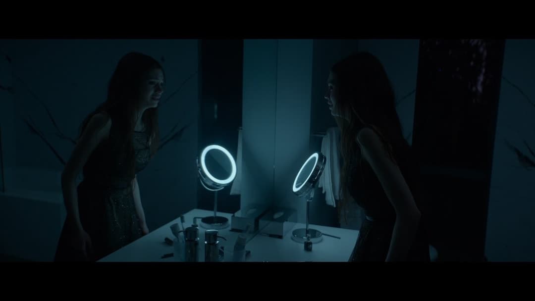 Look Away backdrop 12