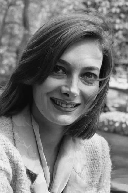 Россела Фальк