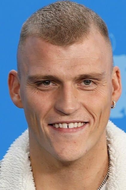 Себастіан Булл Сарнінг