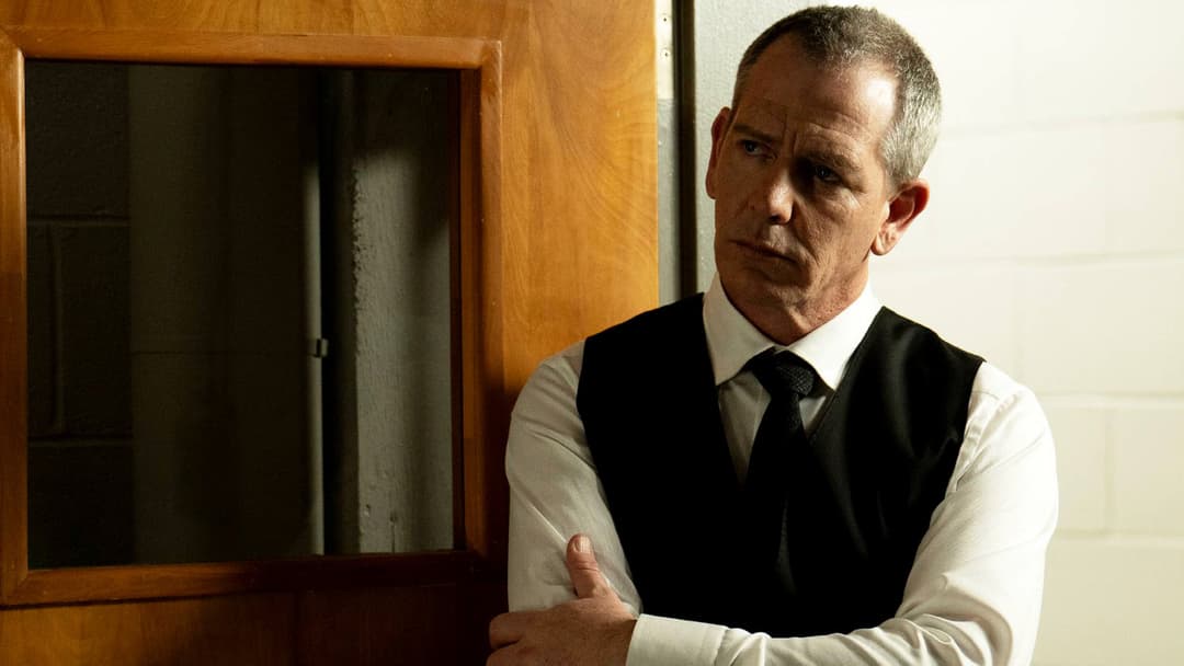 Зловити вбивцю backdrop 19