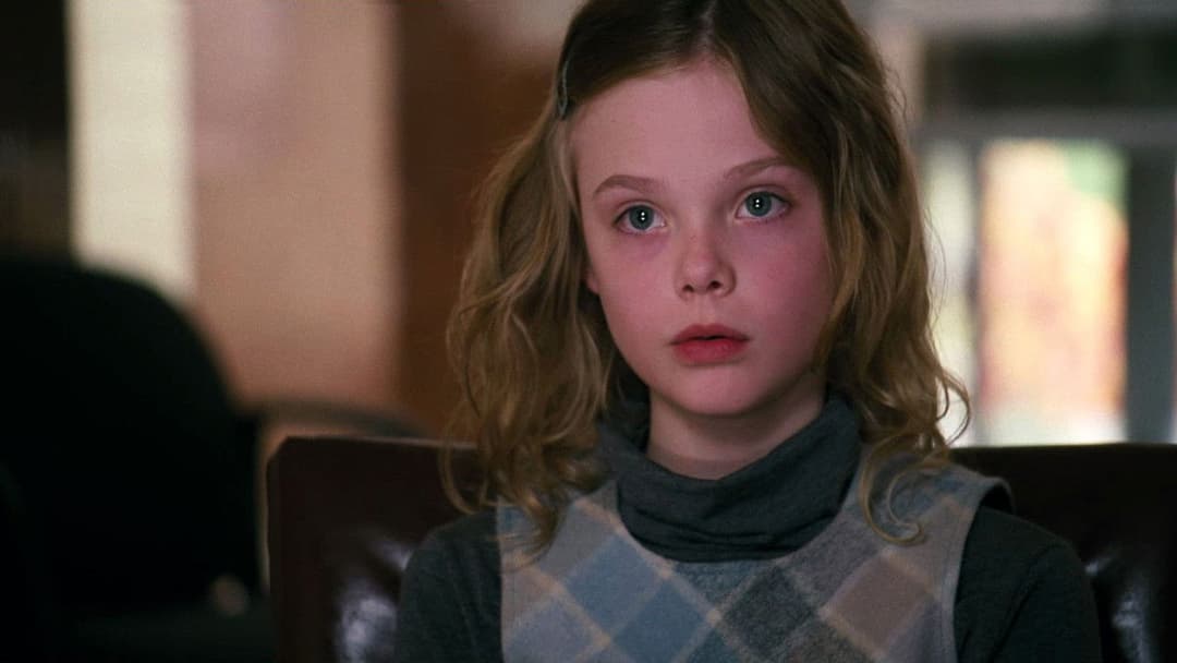 Phoebe im Wunderland backdrop 2