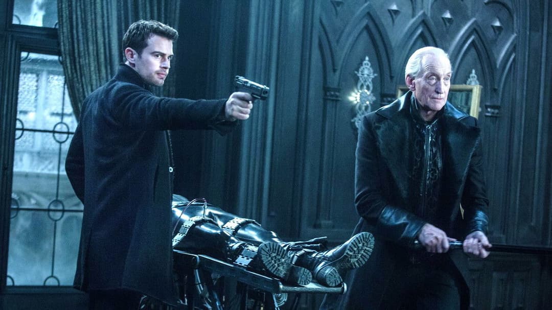 Інший світ: Кровна помста backdrop 18