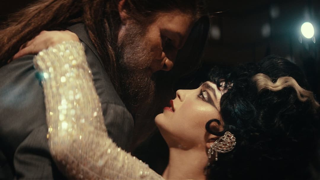 Mein Monster - Ungeheuer verliebt backdrop 4