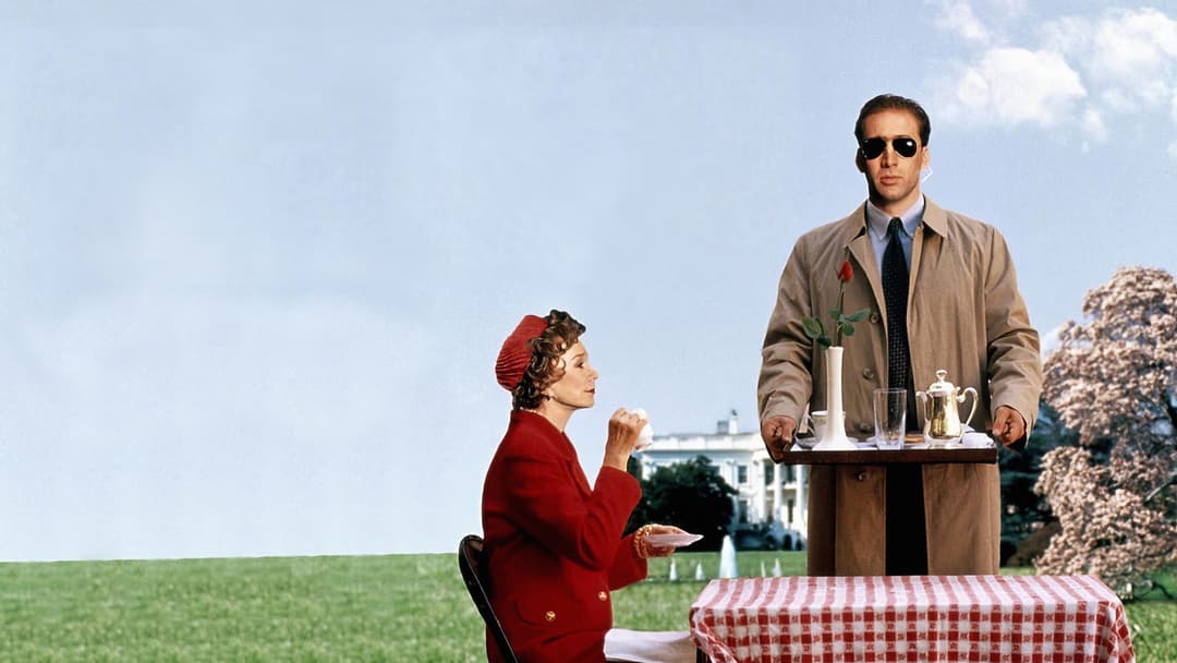 Охоронець Тесс backdrop 1