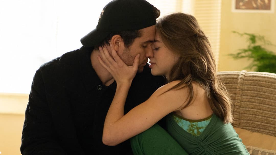 Тату на серці backdrop 5