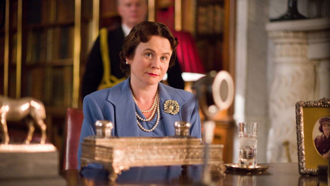 A Royal Night - Ein königliches Vergnügen backdrop 3