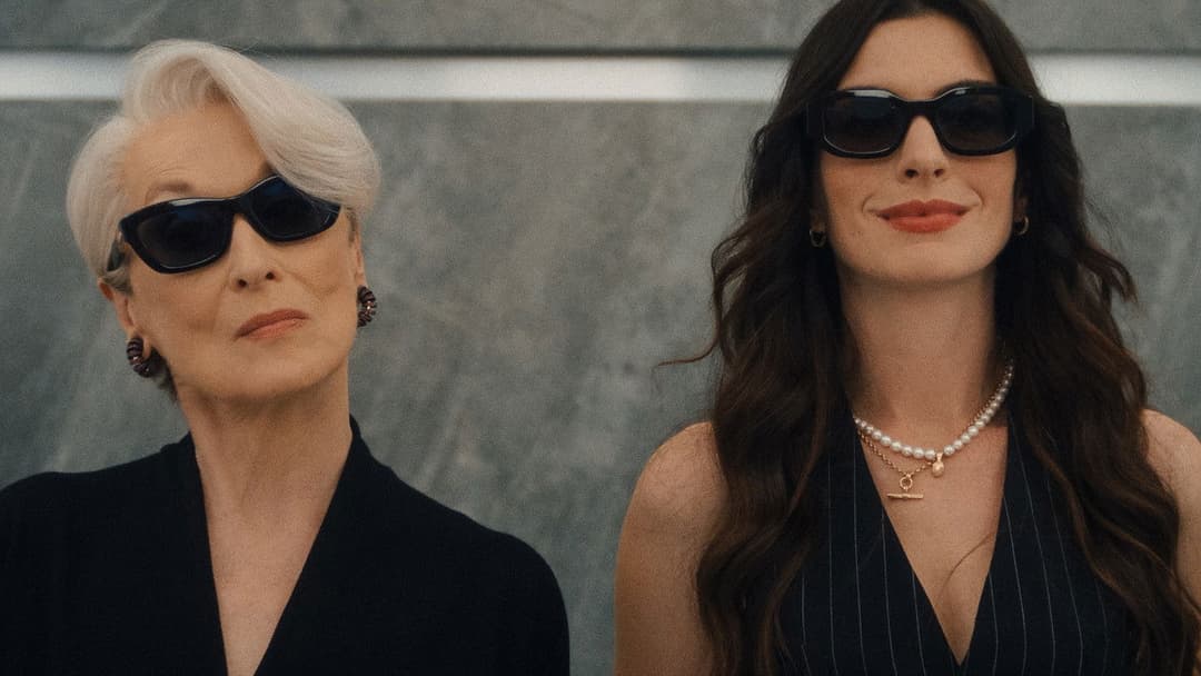 Диявол носить Прада 2 backdrop 7