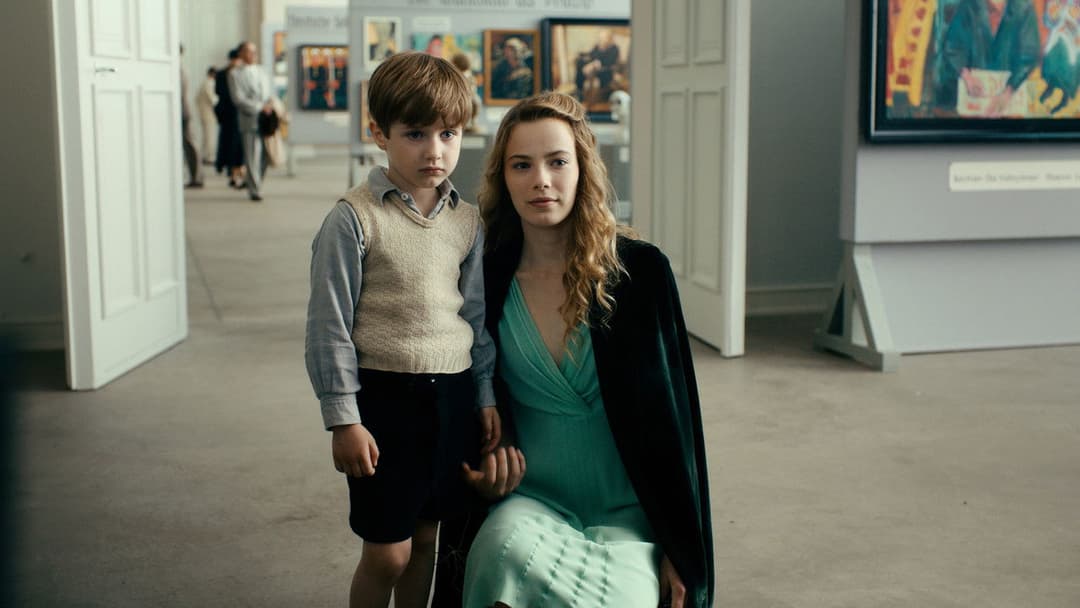 Werk ohne Autor backdrop 2