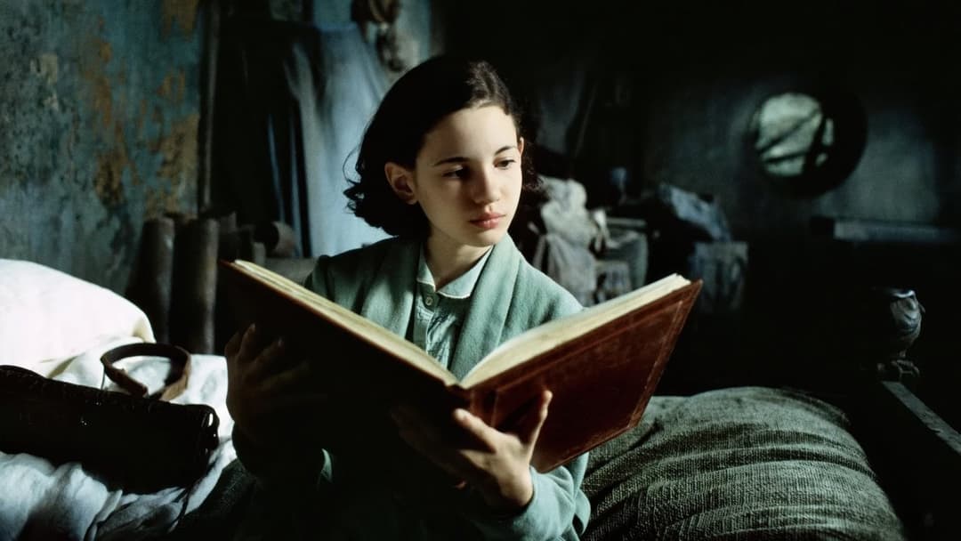 Лабіринт Фавна backdrop 14