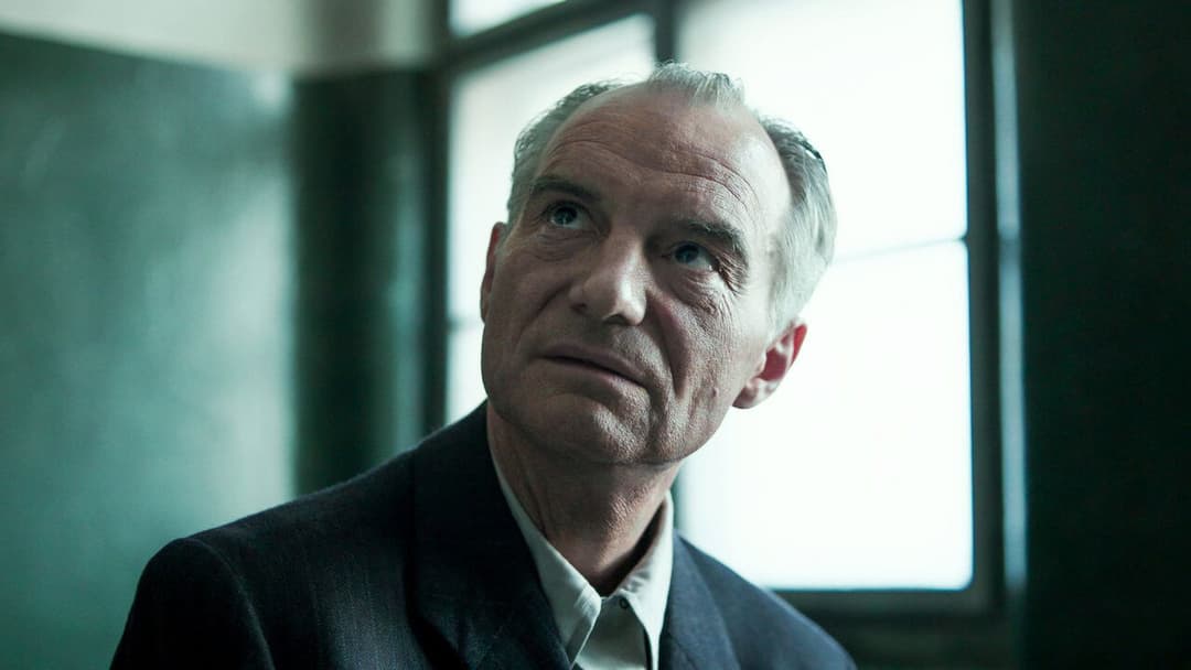 Charlatan backdrop 2