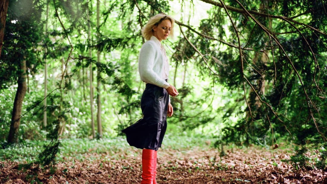 Messer im Herz backdrop 12