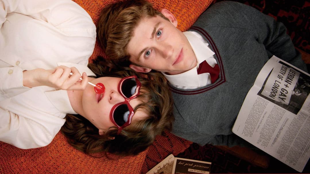 Dating Amber backdrop 20