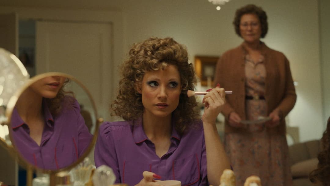 The Eyes of Tammy Faye backdrop 2