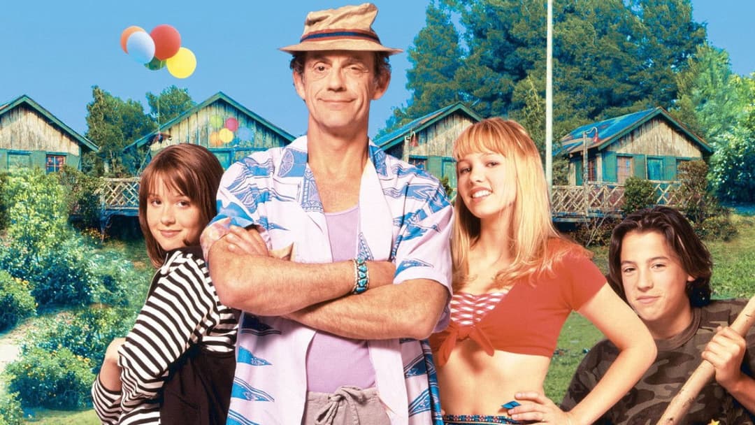 Загублений табір backdrop 8