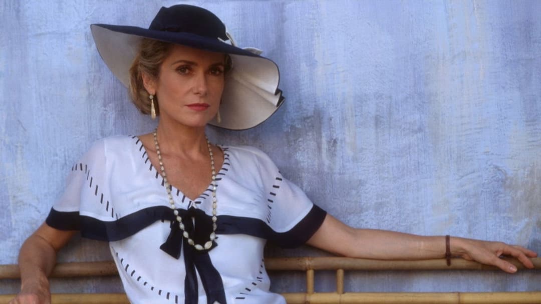 Indochine backdrop 3