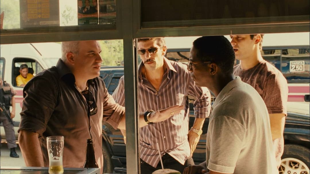 Елітний загін 2: Ворог серед нас backdrop 6