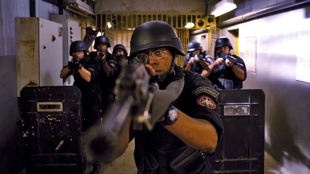 Елітний загін 2: Ворог серед нас backdrop 9