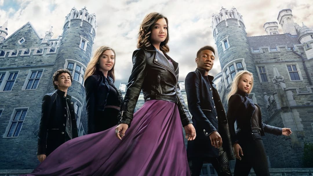 Таємне товариство другонароджених членів королівської сім’ї backdrop 1