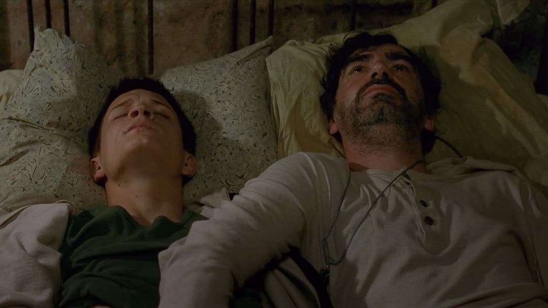 Ein kriminelles Paar backdrop 10