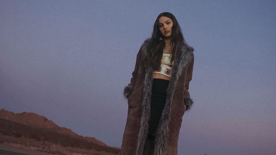 OLIVIA RODRIGO: driving home 2 u (a SOUR film) backdrop 6