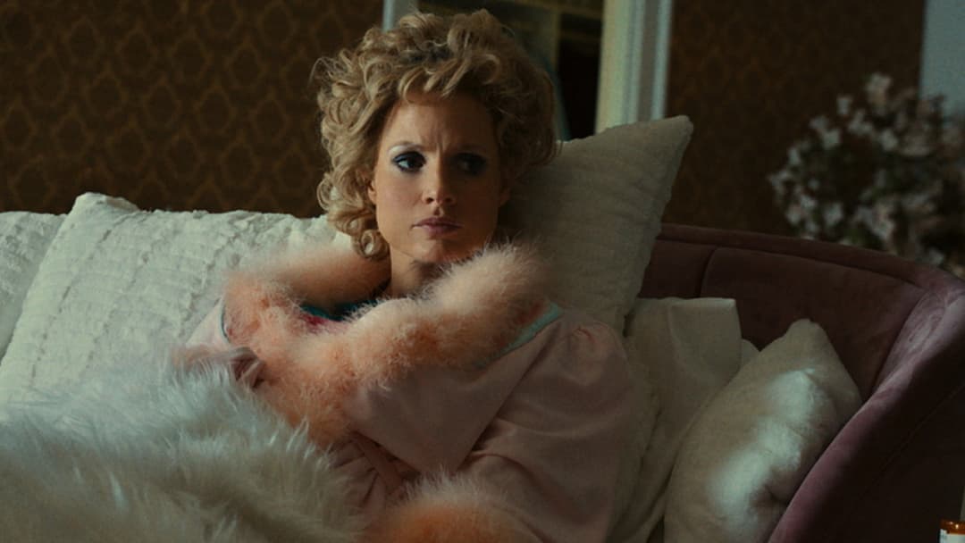 The Eyes of Tammy Faye backdrop 7