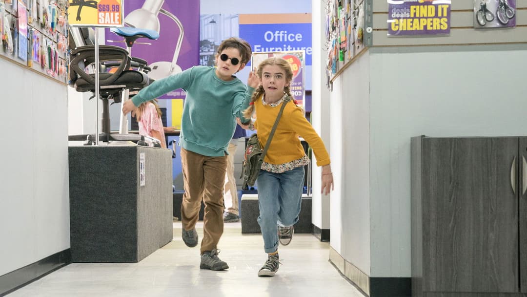 Flora & Ulysses backdrop 12