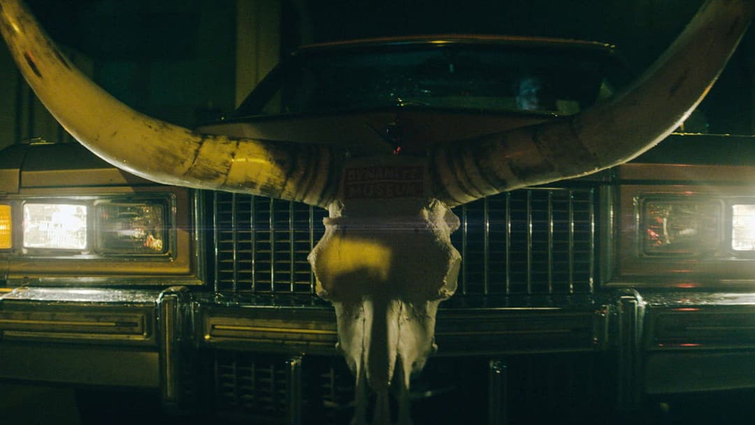 Місто-бомба backdrop 2