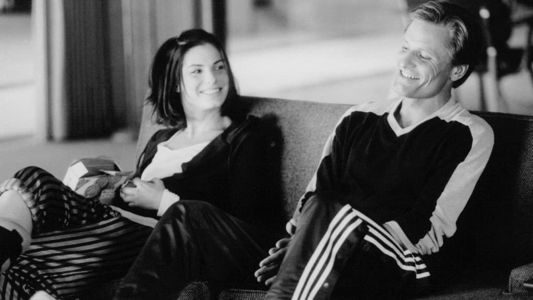 28 днів backdrop 6