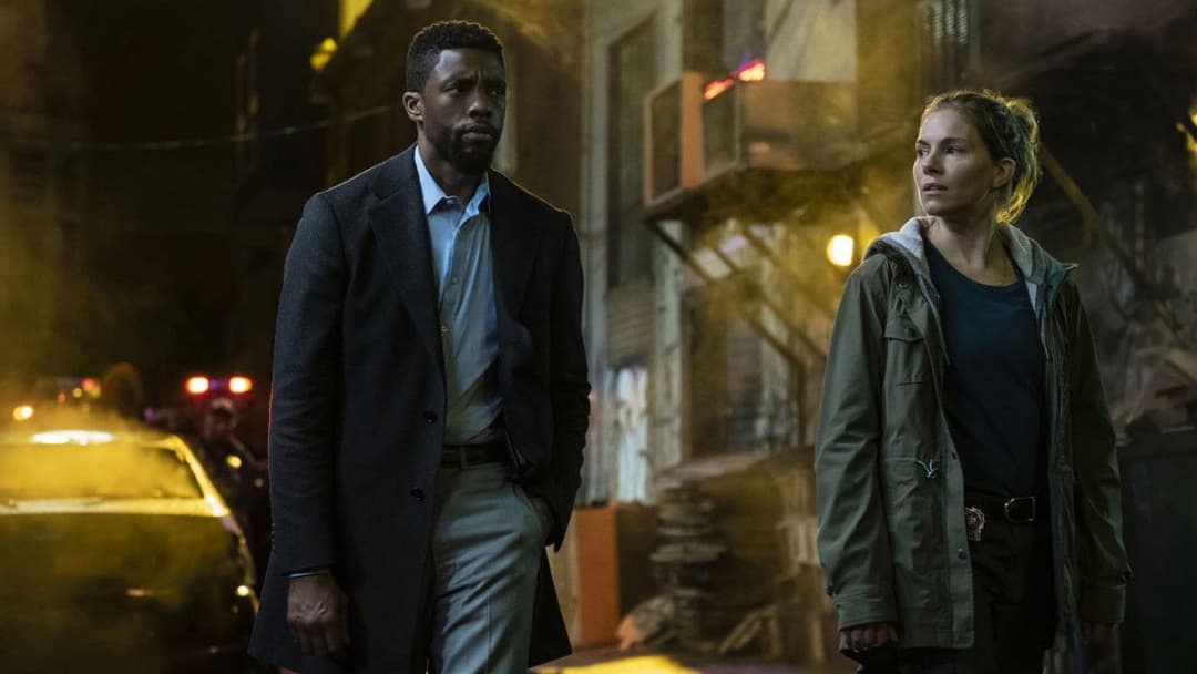 21 Bridges backdrop 11